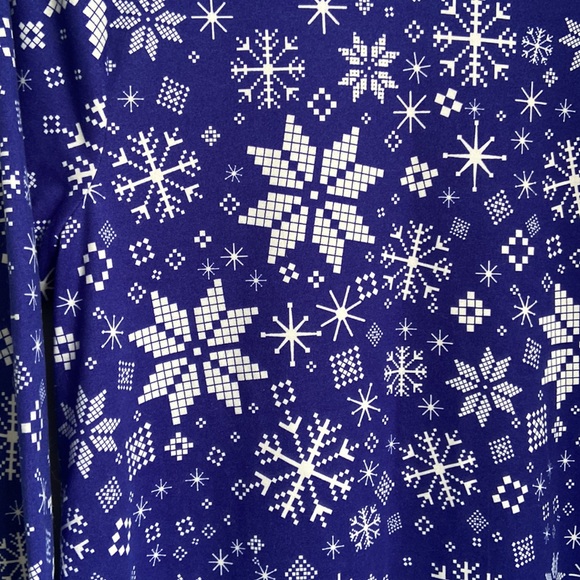 Blue Snowflake Patterned - Picture 3 of 4